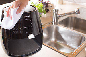 4 Everything You Should Know While Cleaning Your Air Fryer